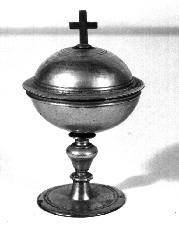 pisside - ambito laziale (sec. XVII)