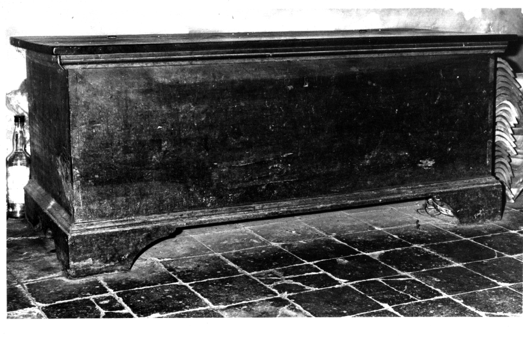 cassapanca - ambito laziale (sec. XIX)