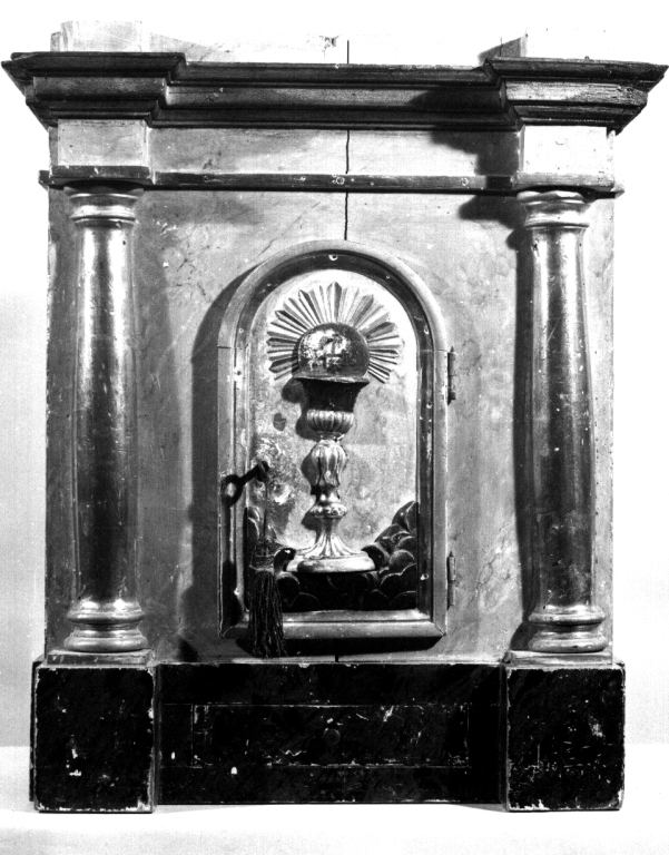 tabernacolo - a frontale architettonico - ambito laziale (sec. XIX)