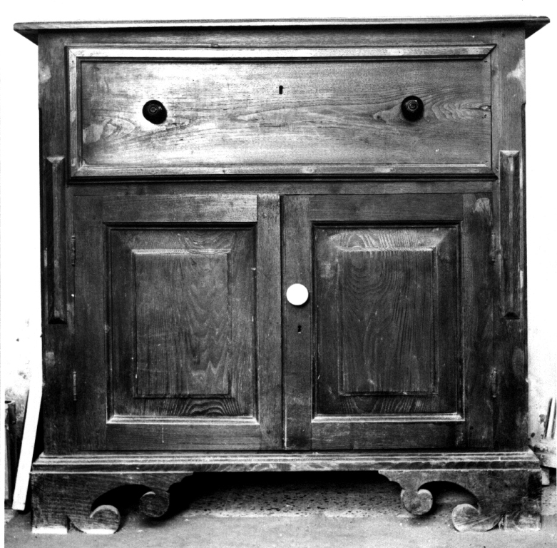 mobile da sacrestia - ambito laziale (fine sec. XIX)