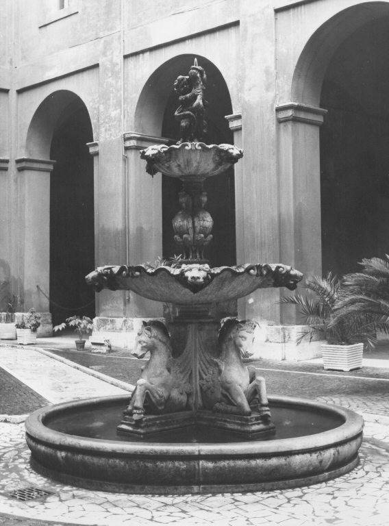 fontana - ambito romano (sec. XX)