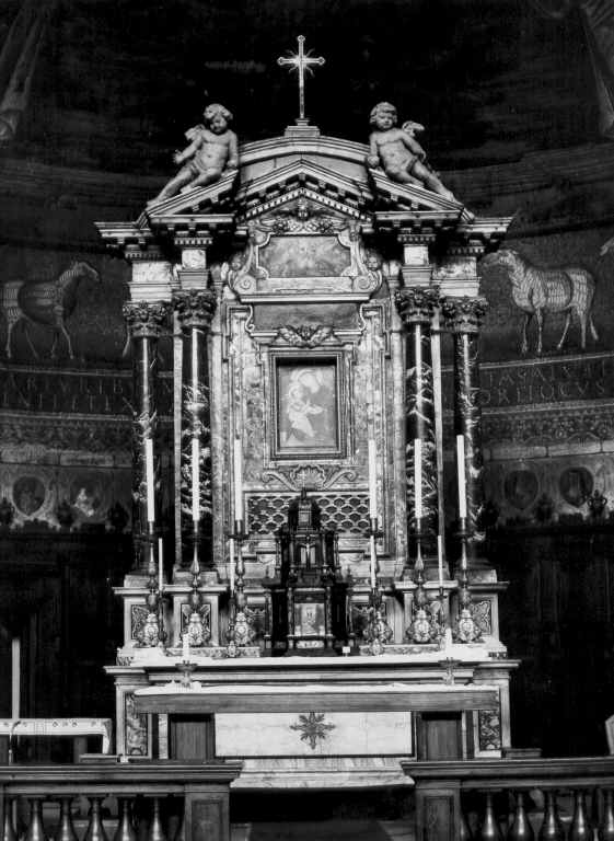 altare maggiore di Castello Domenico (sec. XVII)