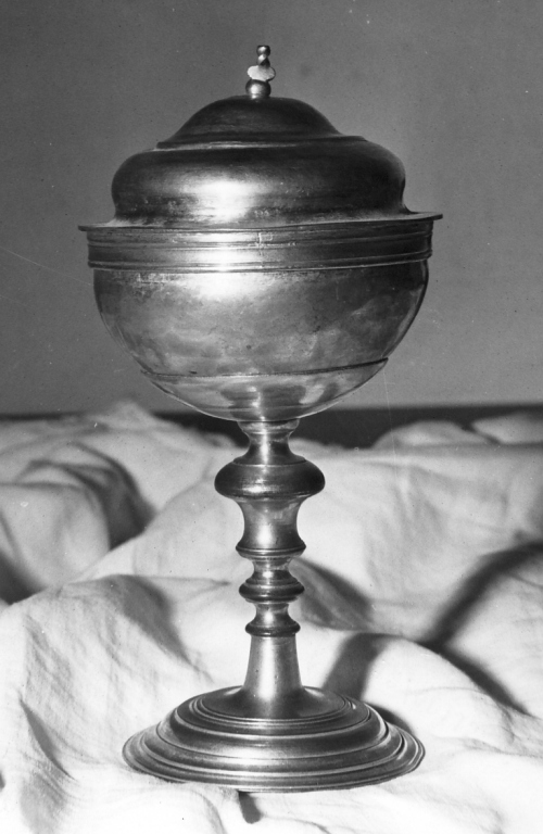 pisside - manifattura laziale (sec. XVIII)