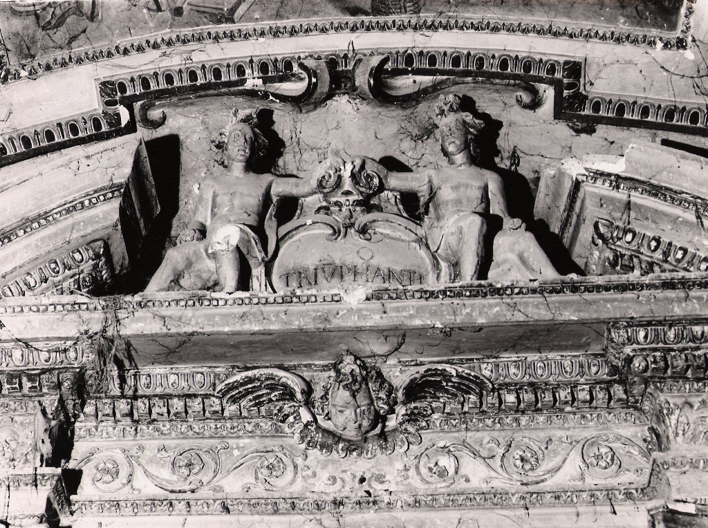 cariatidi e angioletti (altare maggiore) - ambito laziale (seconda metà sec. XVI)