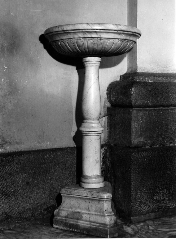 acquasantiera, coppia - ambito laziale (sec. XVII)