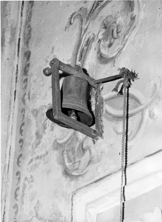 campana - ambito laziale (sec. XVIII)