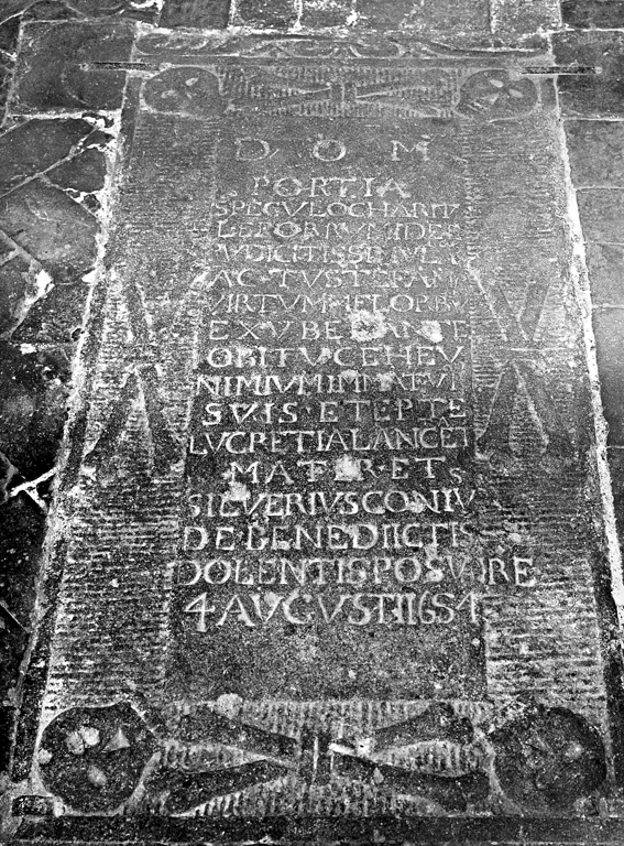 lapide tombale - ambito laziale (sec. XVII)