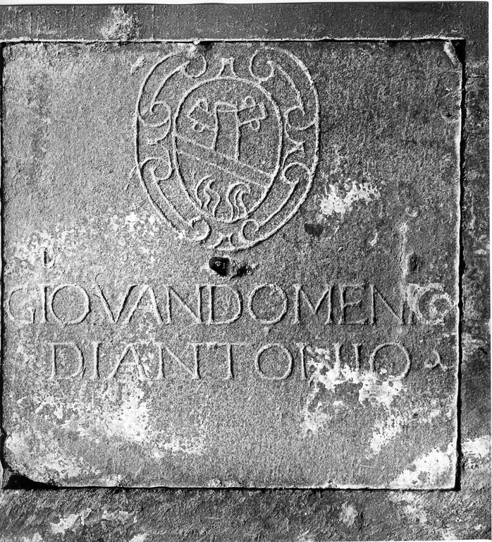 lapide tombale, opera isolata - ambito laziale (sec. XVII)