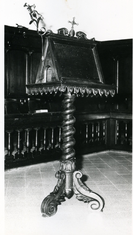 leggio a fusto - ambito laziale (ultimo quarto sec. XVII)