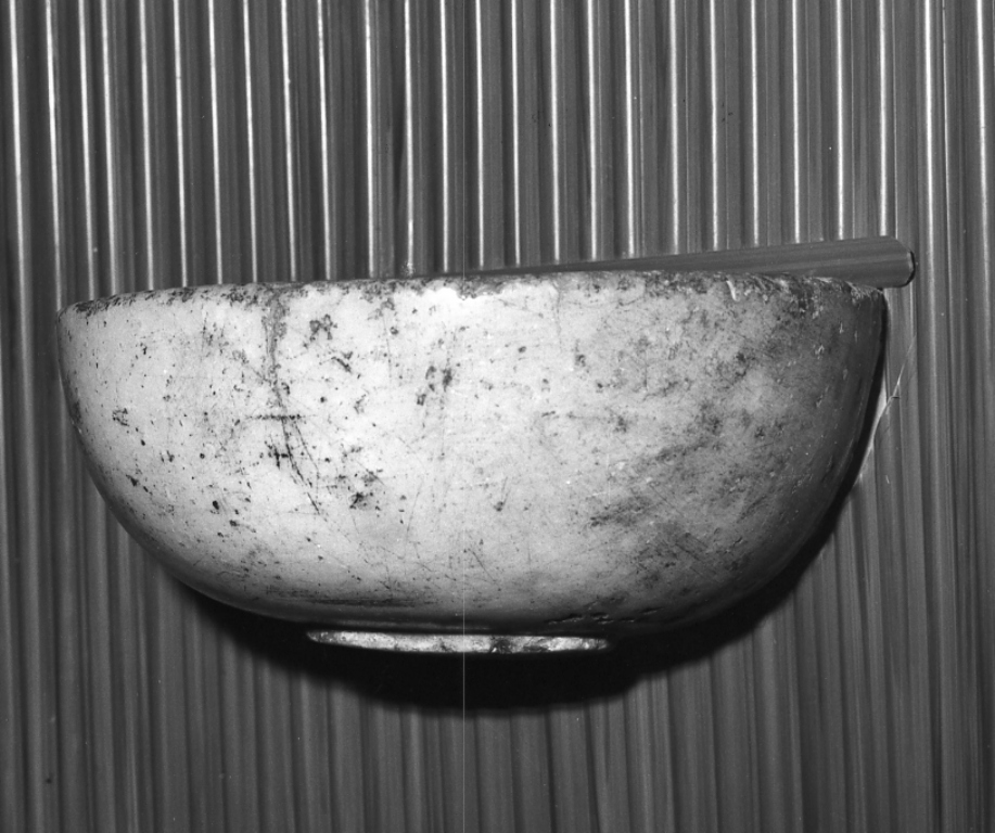 acquasantiera - ambito laziale (sec. XVII)