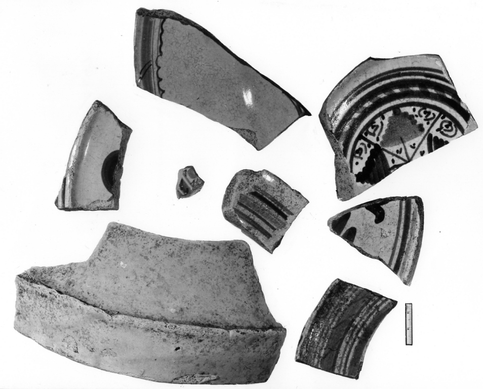 recipiente, frammento - ambito romano (seconda metà sec. XV)