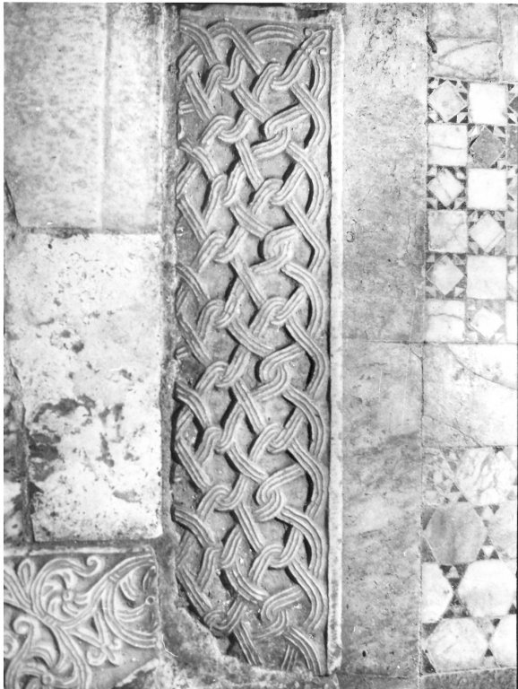 pluteo, frammento - ambito laziale (prima metà sec. IX)