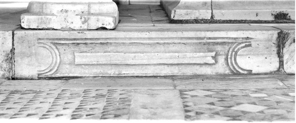 pilastrino - ambito laziale (seconda metà sec. VI)