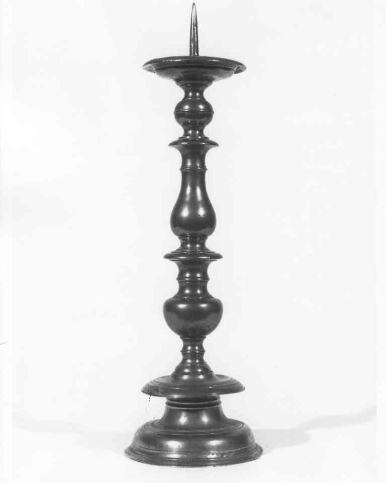 candeliere, serie - ambito romano (sec. XVIII)