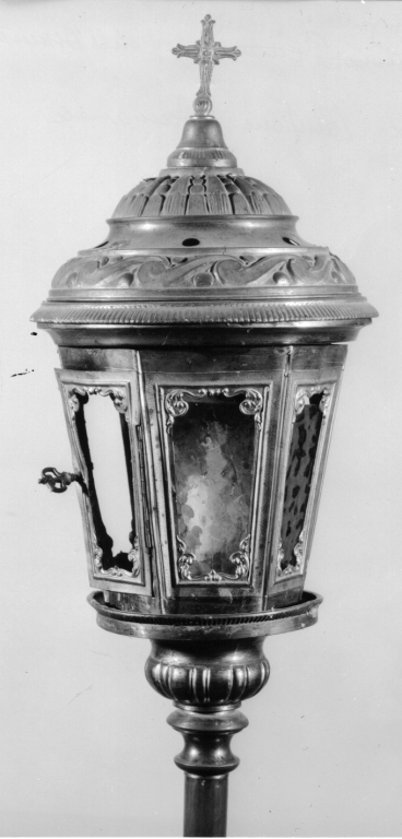 lanterna processionale - ambito laziale (fine/inizio secc. XIX/ XX)