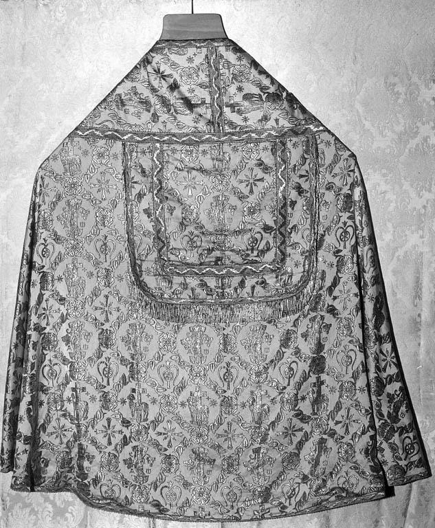 piviale - ambito laziale (sec. XX)