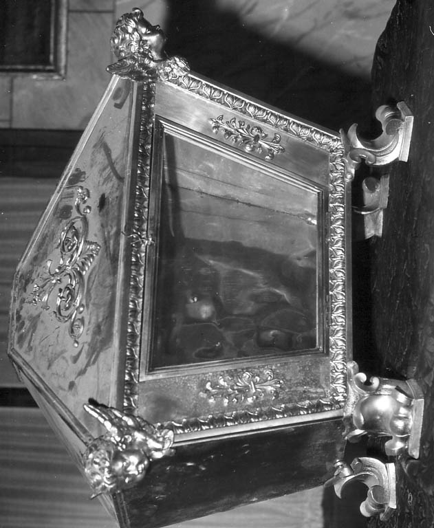 urna - ambito romano (prima metà sec. XIX)