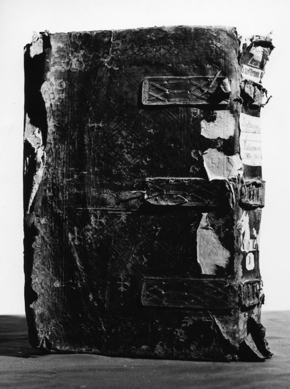 coperta di libro liturgico - manifattura laziale (fine/inizio secc. XVI/ XVII)