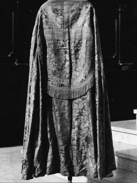 piviale - manifattura viterbese (sec. XVII)