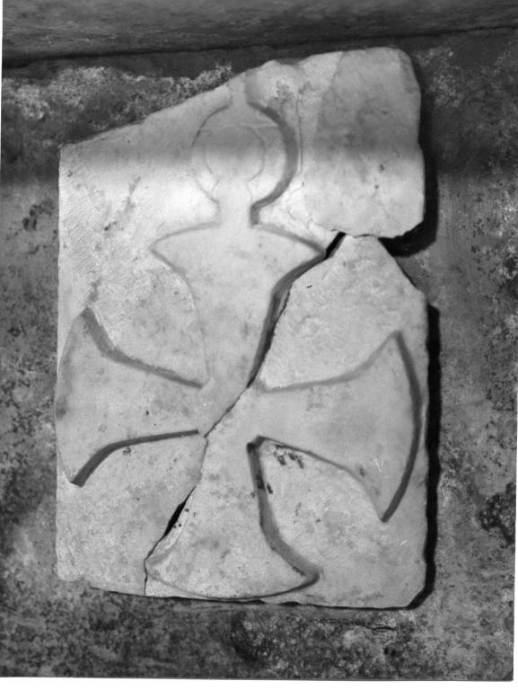 croce, frammento - ambito viterbese (sec. IX)