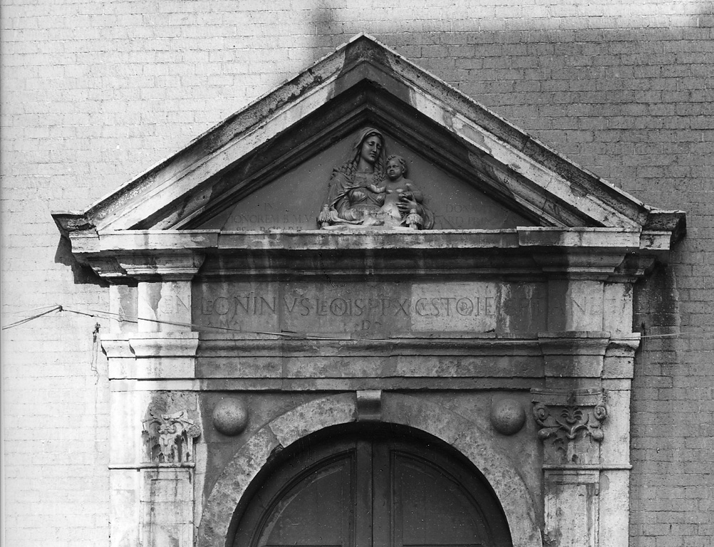 Madonna con Bambino (scultura) - ambito laziale (sec. XVI)