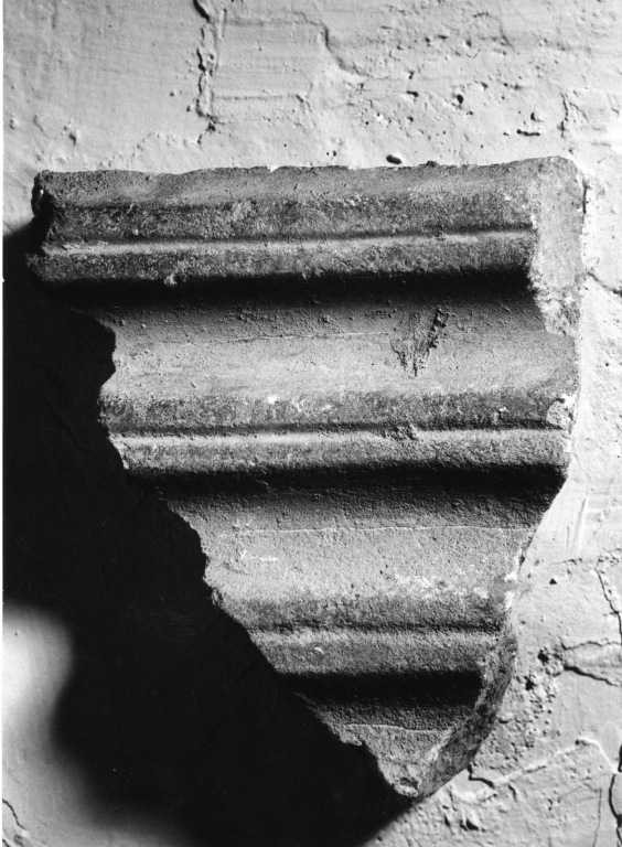 cornice, frammento - ambito laziale (sec. XI)