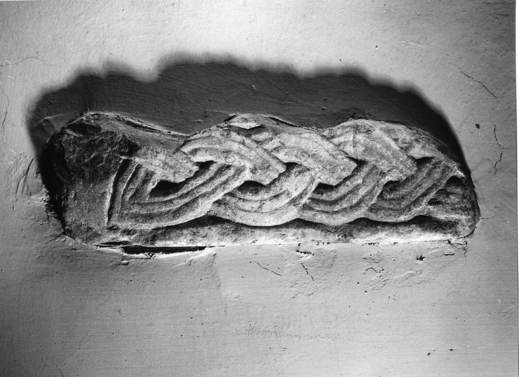 motivi decorativi (rilievo) - ambito laziale (sec. IX)