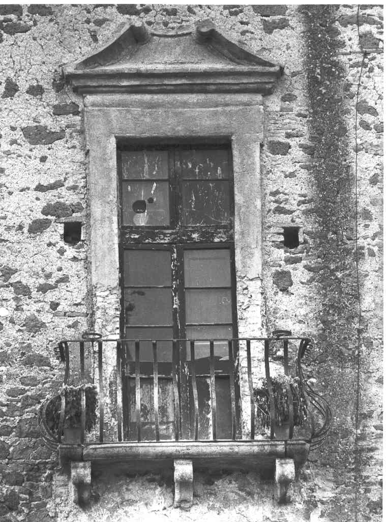 finestra - ambito laziale (sec. XVIII)