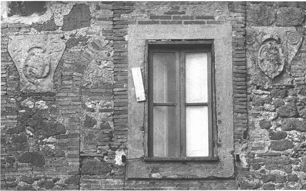 stemma gentilizio (rilievo, serie) - ambito laziale (seconda metà sec. XVI)