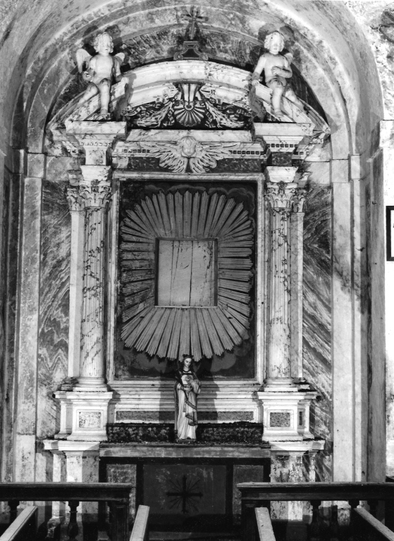 altare - a edicola - ambito laziale (metà sec. XVIII)