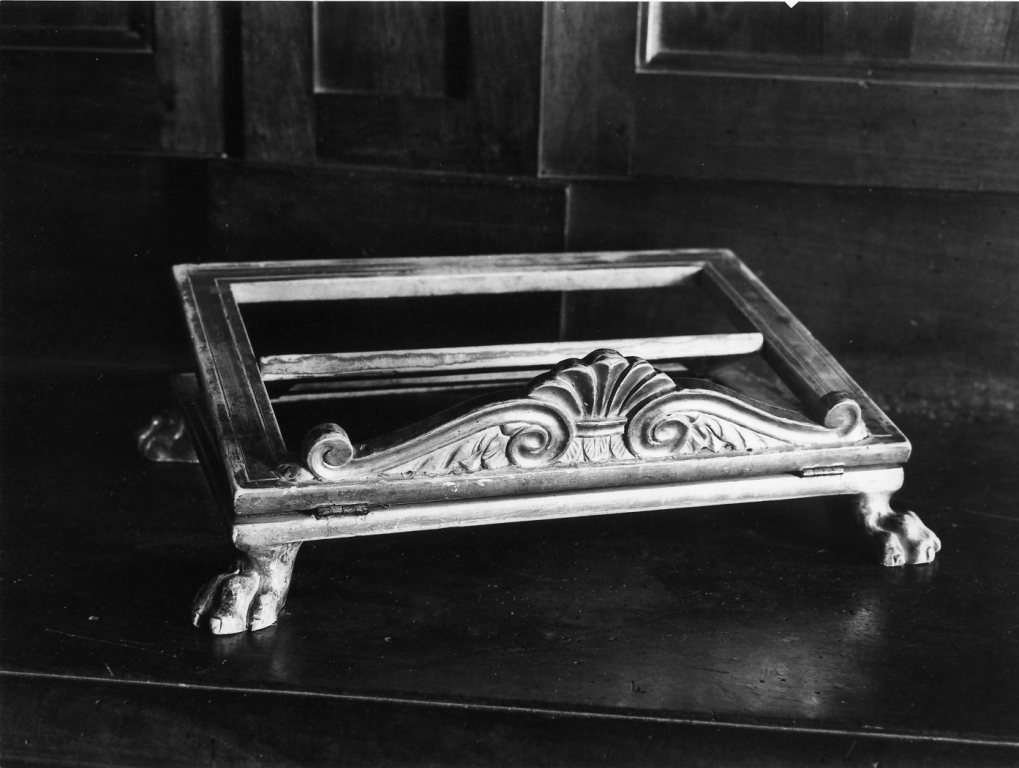 leggio - manifattura laziale (sec. XIX)