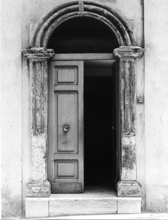 mostra di portale - ambito laziale (sec. XVII)