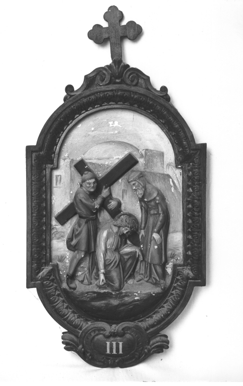 stazione III: Gesù cade sotto la croce la prima volta (Via Crucis) - ambito laziale (prima metà sec. XX)