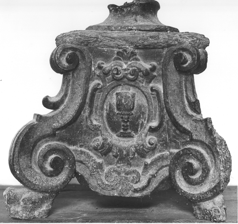 candelabro, frammento - ambito laziale (sec. XVII)