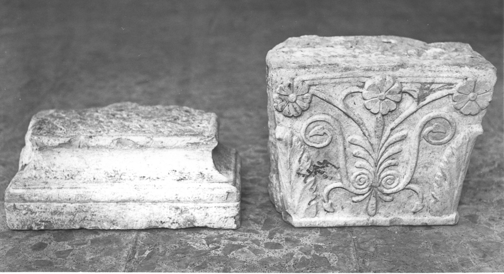 rilievo, frammento - ambito laziale (secc. XV/ XVI)