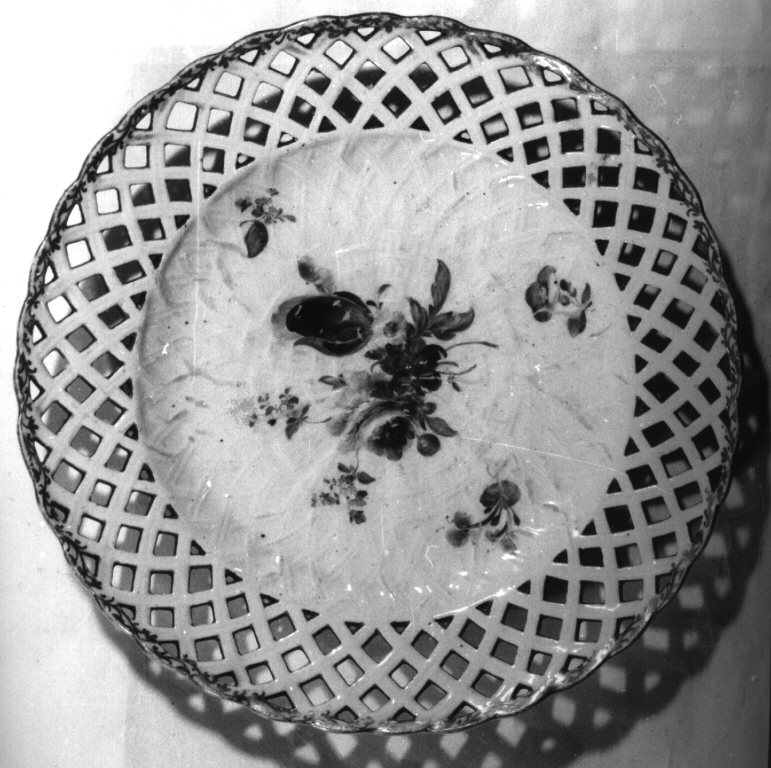 piatto - manifattura di Meissen (sec. XVIII)