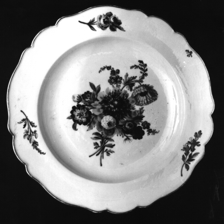 piatto - manifattura di Meissen (ultimo quarto sec. XVIII)