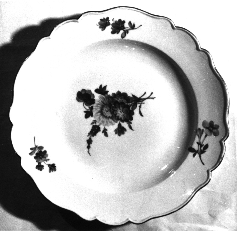 piatto - manifattura di Meissen (ultimo quarto sec. XVIII)