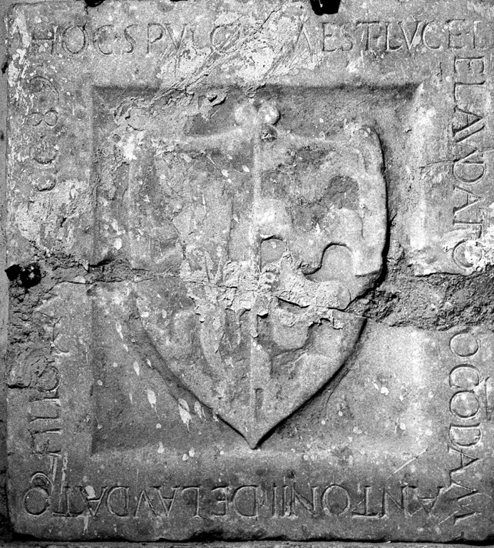 lapide tombale - ambito campano (sec. XV)