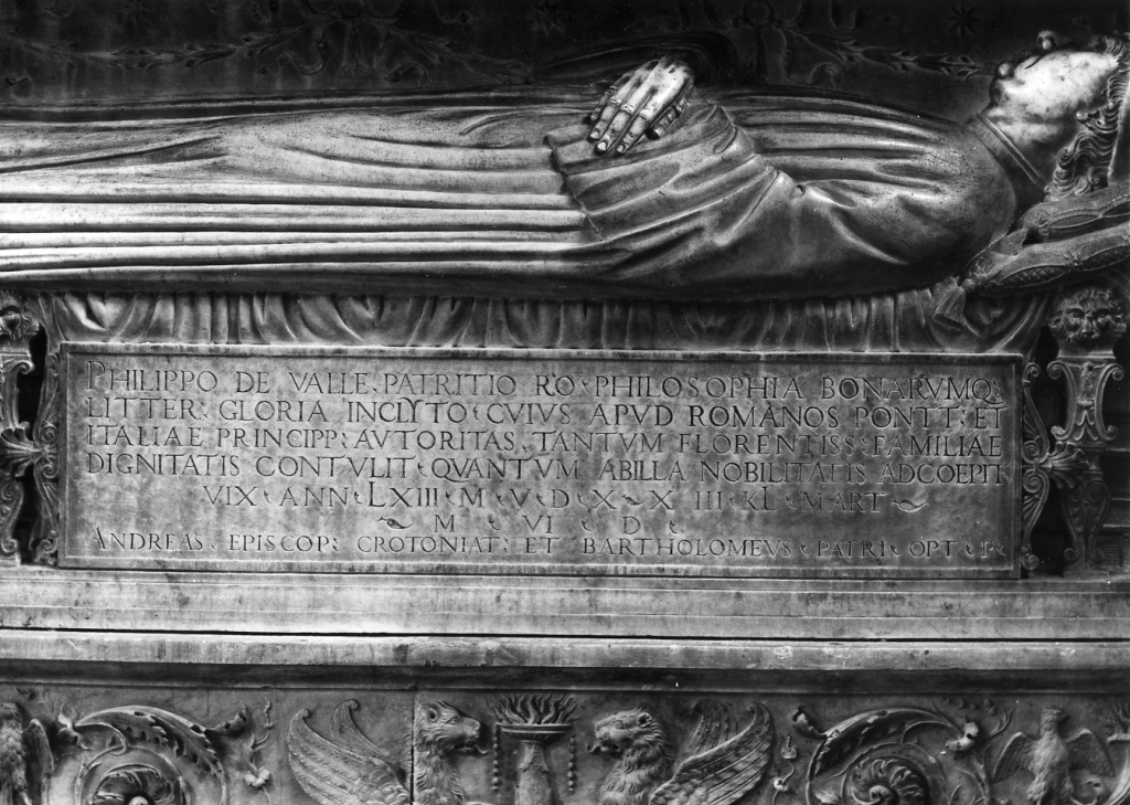 monumento funebre di Briosco Andrea detto Riccio (attribuito) (sec. XV)