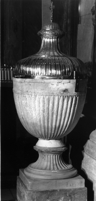 fonte battesimale - ambito romano (seconda metà sec. XVIII)