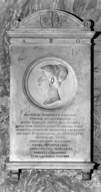 ritratto di donna (rilievo) - ambito romano (sec. XIX)