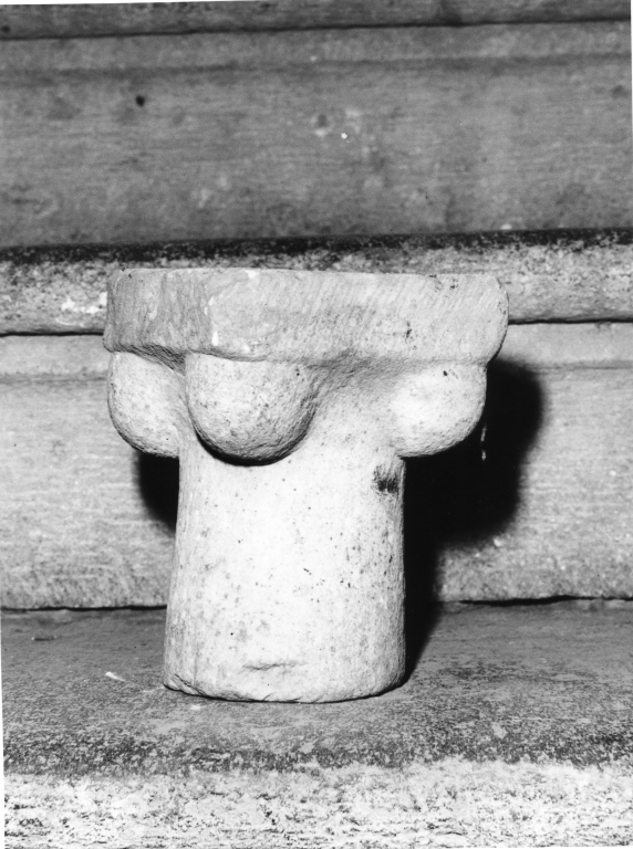 capitello - ambito laziale (secc. X/ XI)