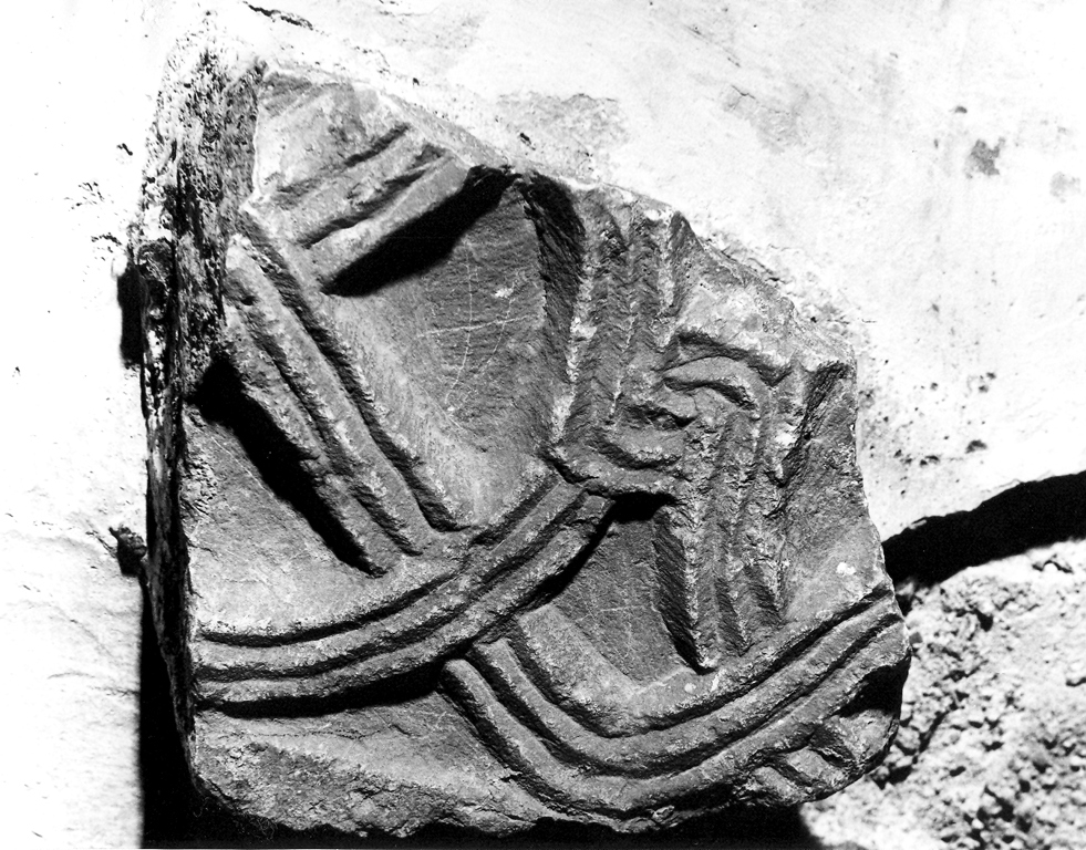 rilievo, frammento - ambito lombardo (secc. VIII/ IX)