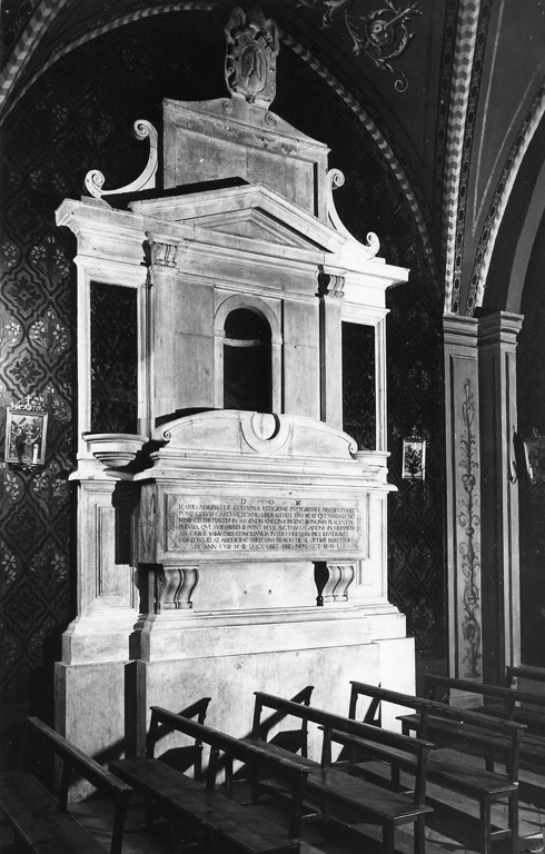 monumento funebre - a edicola - ambito laziale (sec. XVI)
