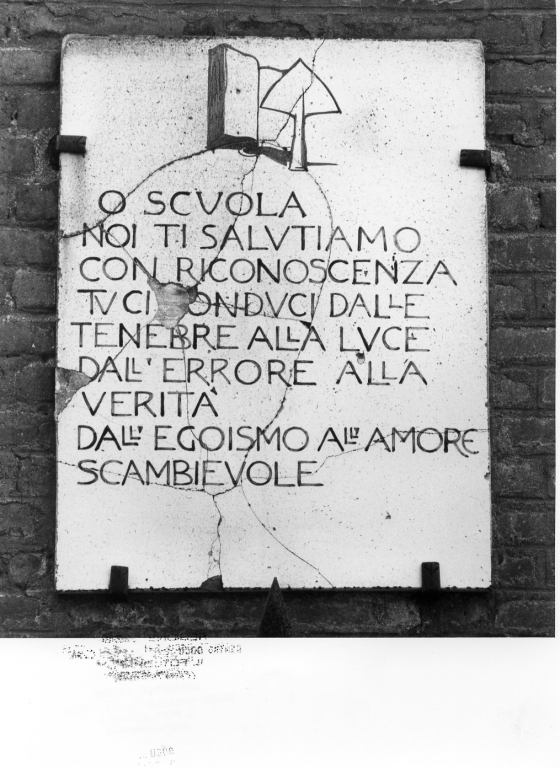 lapide di Cambellotti Duilio (sec. XX)