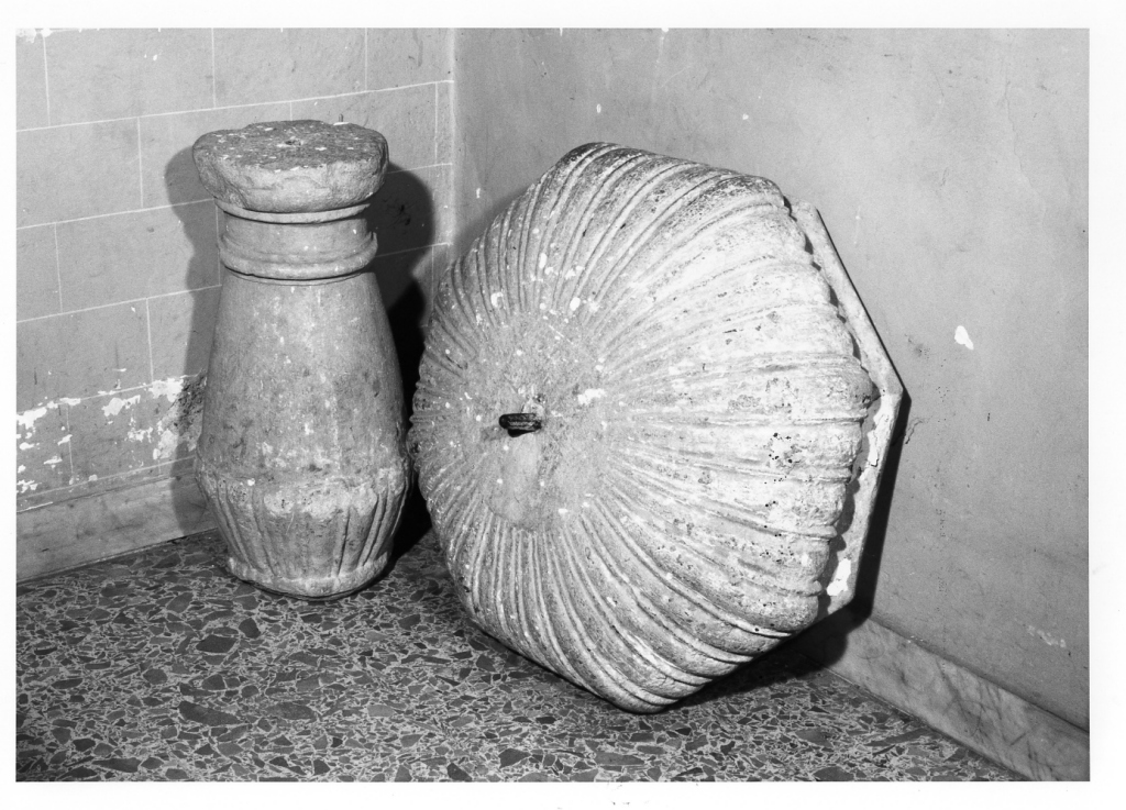 fonte battesimale - ambito laziale (secc. XVII/ XVIII)