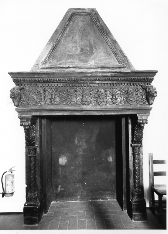 mostra di camino - ambito laziale (ultimo quarto sec. XIX)