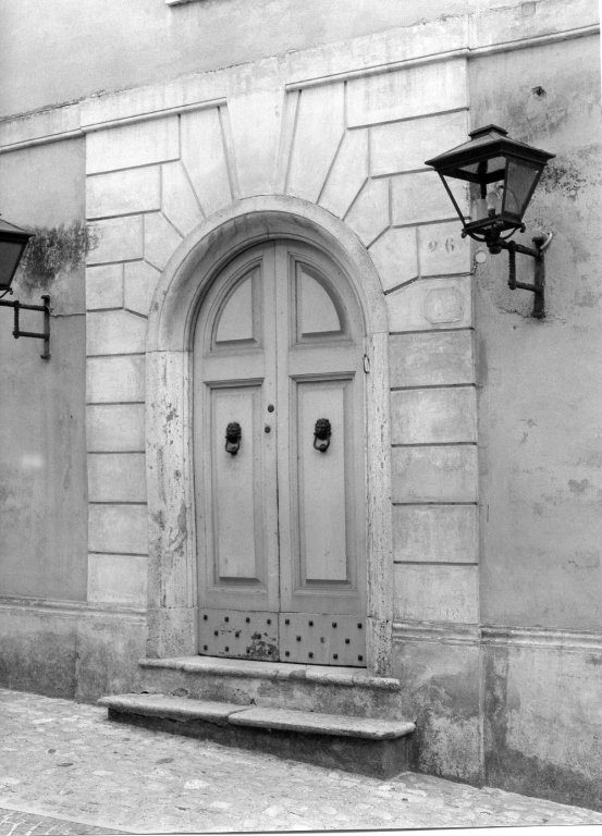 portale - ad arco - ambito laziale (sec. XIX)