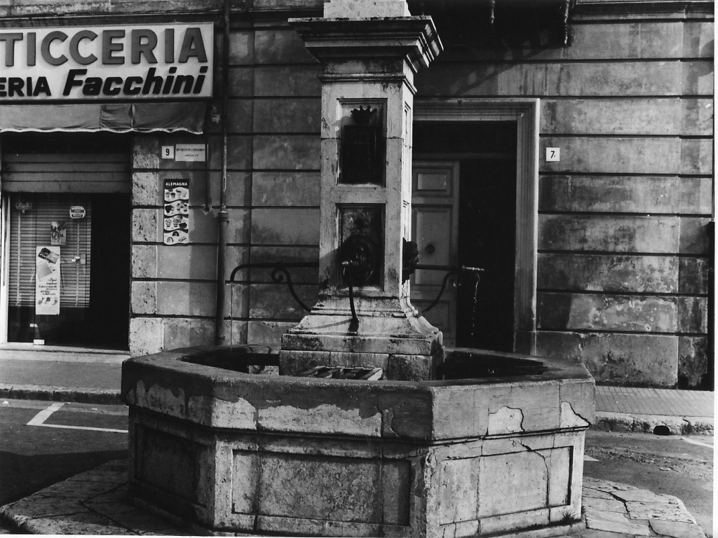 fontana - manifattura laziale (sec. XIX)